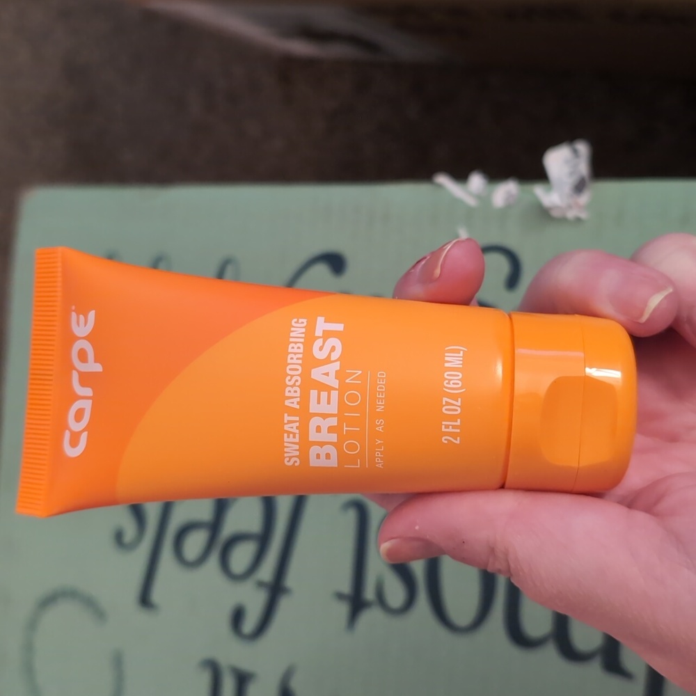 Carpe 2 FL oz, Breast Lotion (sweat absorbing)